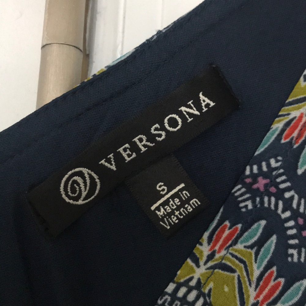 Dress - Picture 4 of 4